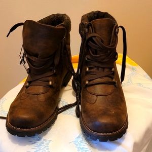 New Sonoma Vitalize Boots